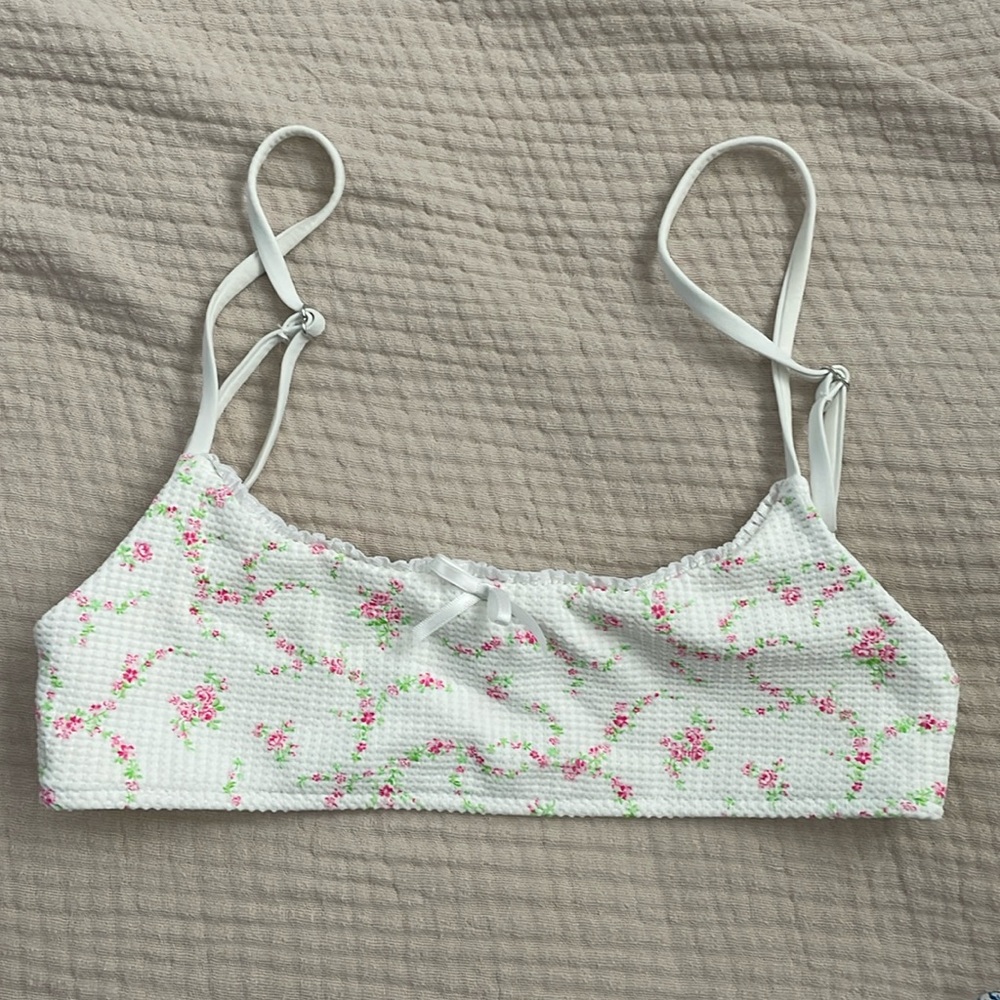 Frankies Bikinis Top